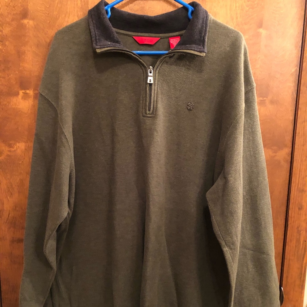 Mens Izod pullover